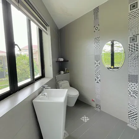 Soleil Hostel Hue Exterior photo